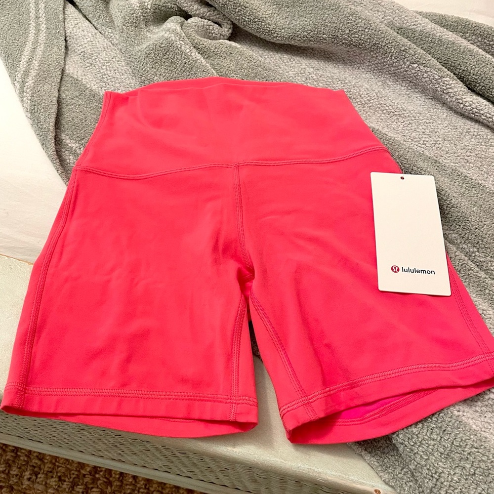Lululemon Align HR Short 6” Size 6 NWT in Lipgloss Pink